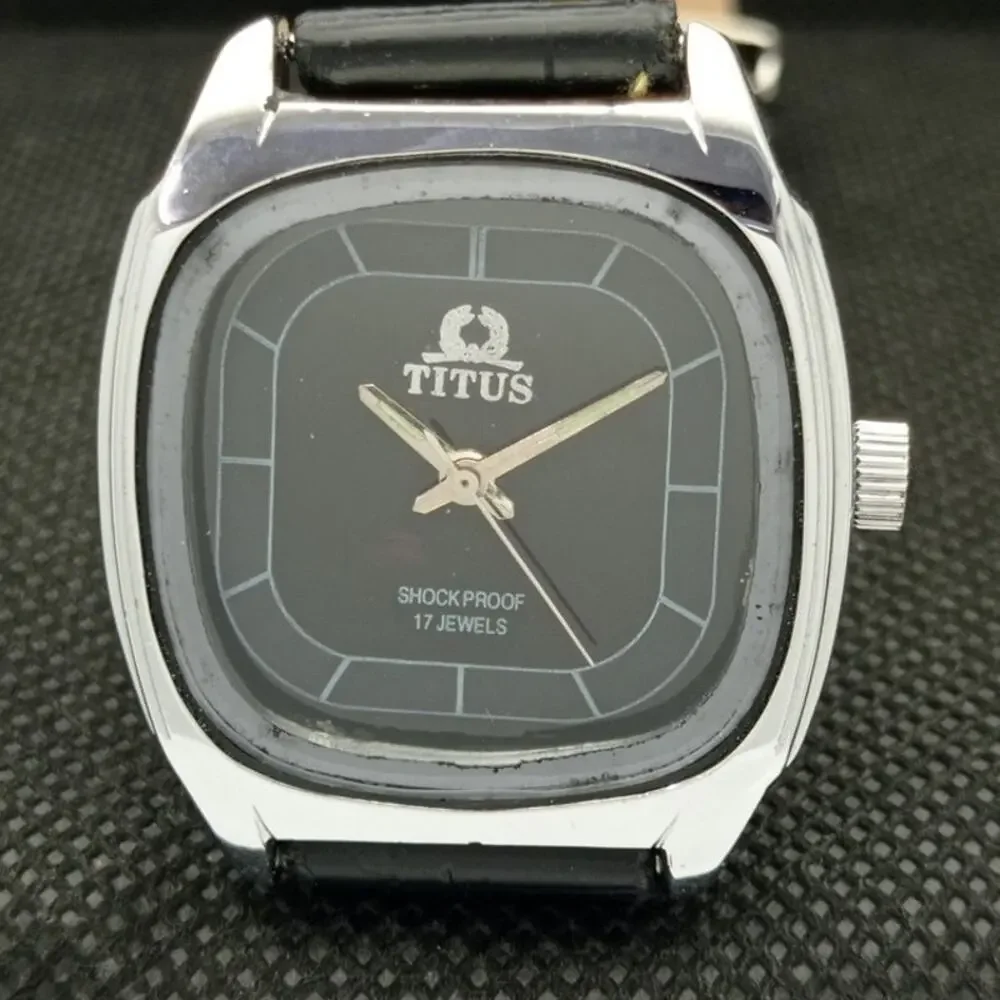 Vintage 1974 Titus Manual Mens SilverWatch W/Leather Strap & Silver accents